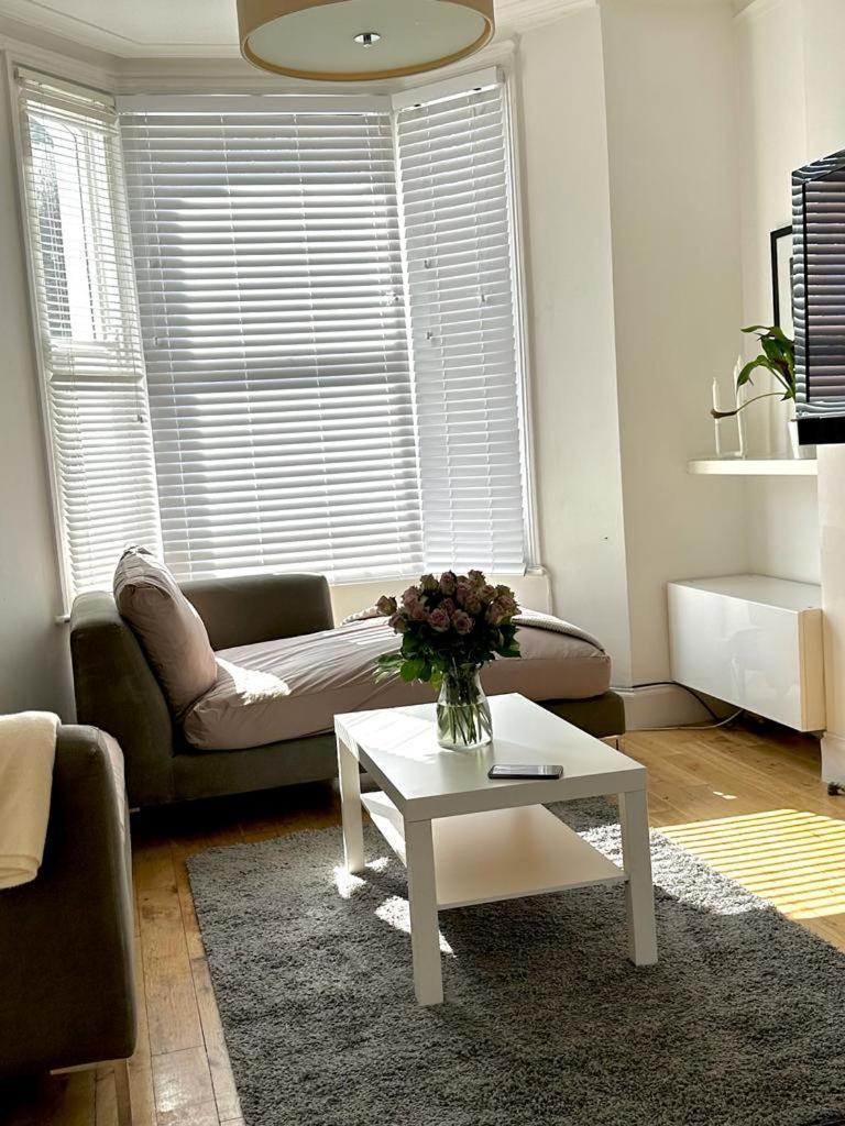 Spacious City London Apartments London Eye, Westminster, Big Ben, Vauxhall Station Экстерьер фото
