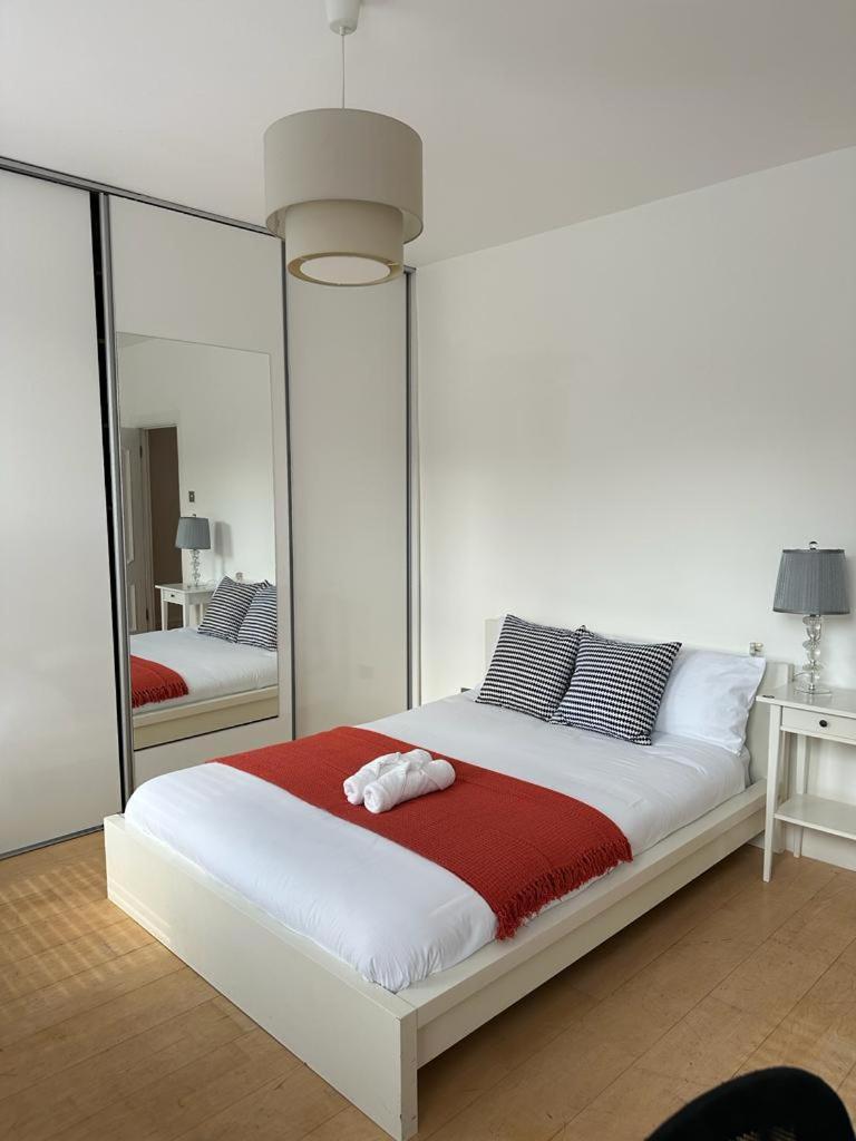 Spacious City London Apartments London Eye, Westminster, Big Ben, Vauxhall Station Экстерьер фото