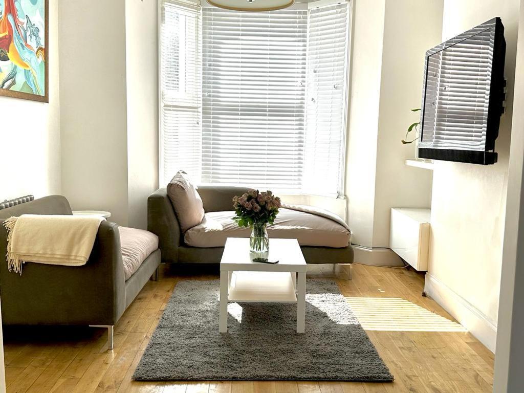 Spacious City London Apartments London Eye, Westminster, Big Ben, Vauxhall Station Экстерьер фото